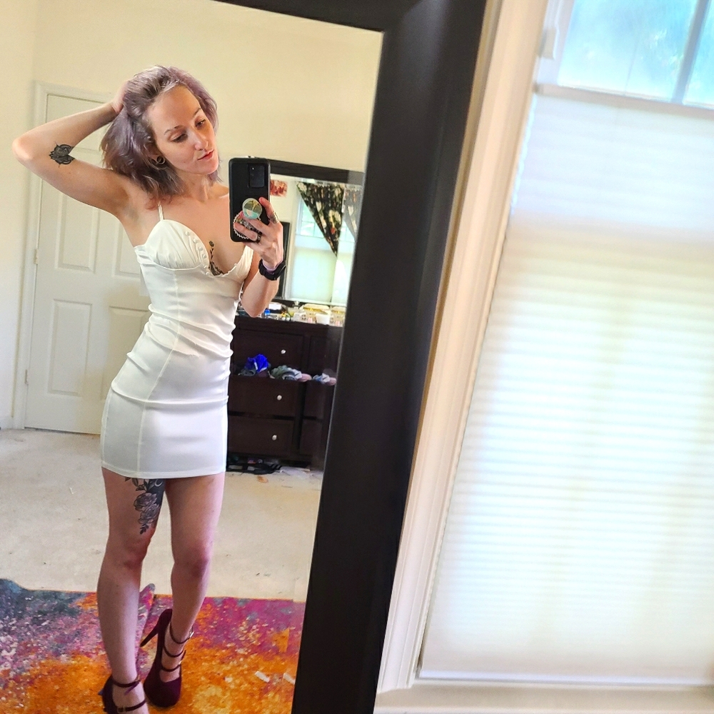 VANILLA BEAUTIFUL LIAR MINI DRESS (NWT)